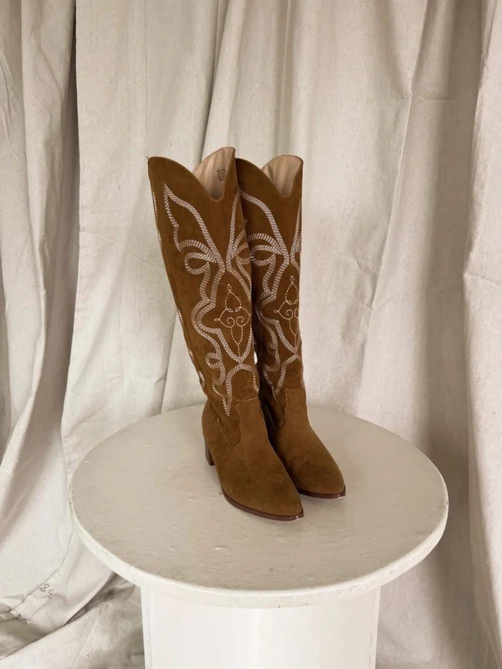 Suede Western Knee-High Boots in Brown